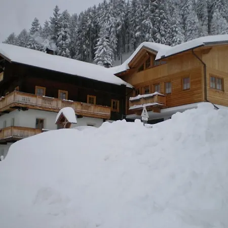 Schuistlhof مزرعة للإقامة *